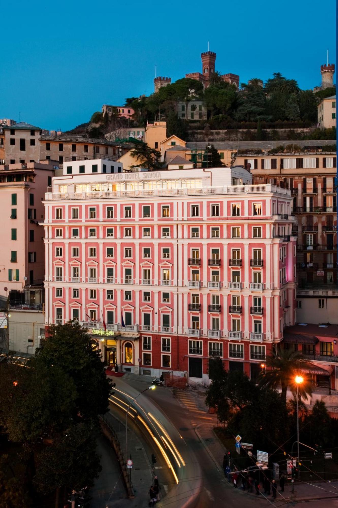 Ξενοδοχείο Grand Savoia 5*